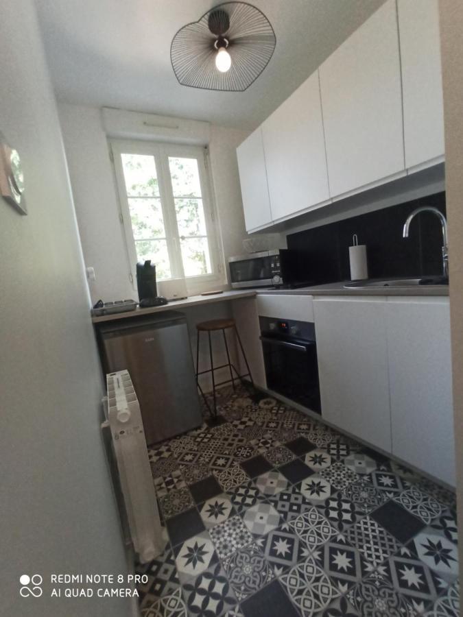 Appartement Neuf, Moderne Et Confortable! Ernée Buitenkant foto