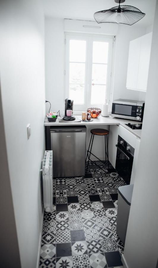 Appartement Neuf, Moderne Et Confortable! Ernée Buitenkant foto