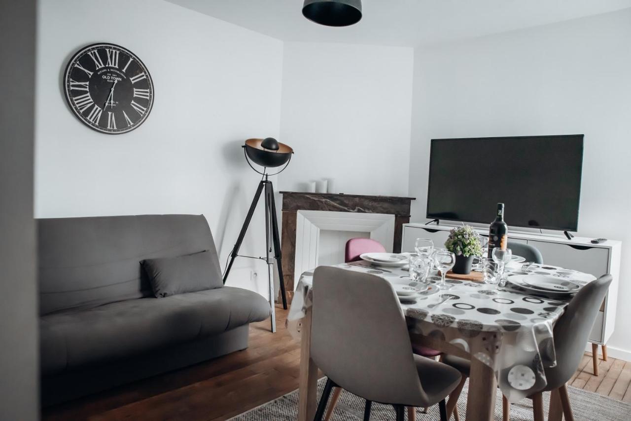 Appartement Neuf, Moderne Et Confortable! Ernée Buitenkant foto