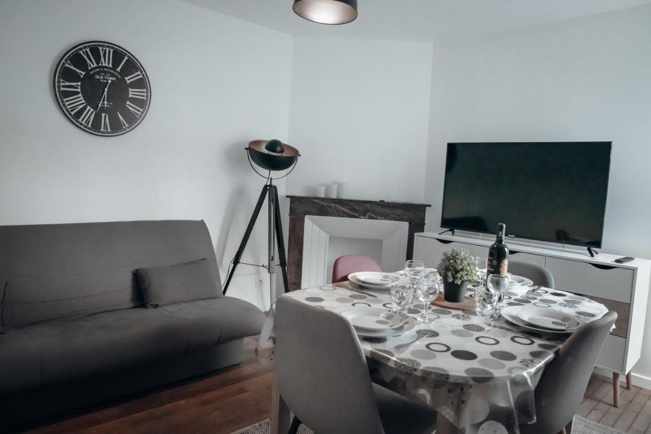 Appartement Neuf, Moderne Et Confortable! Ernée Buitenkant foto