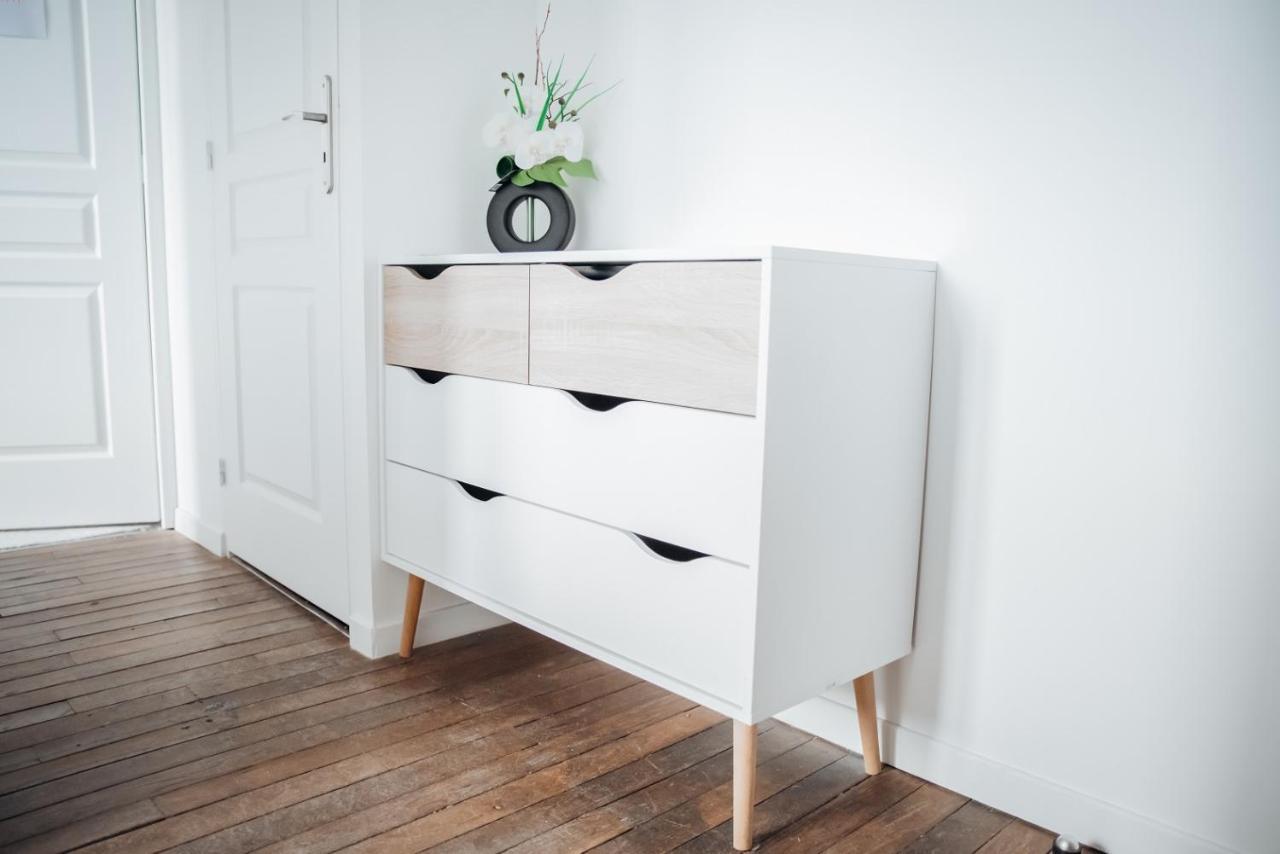Appartement Neuf, Moderne Et Confortable! Ernée Buitenkant foto