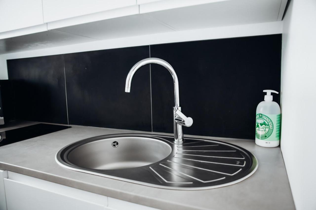 Appartement Neuf, Moderne Et Confortable! Ernée Buitenkant foto